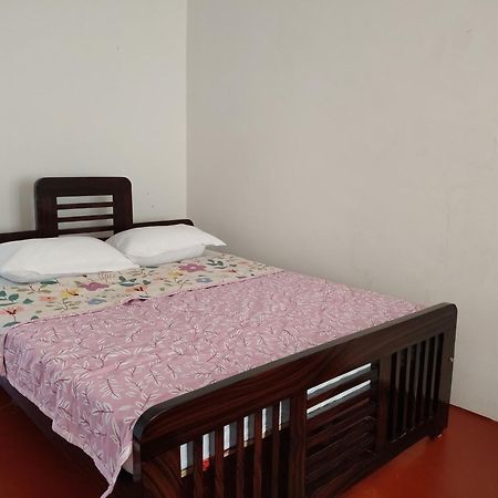 Kushālnagar Flintstone Home מראה חיצוני תמונה
